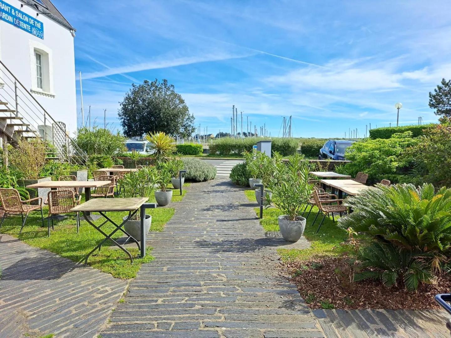Restaurant Les Ormes, The Originals Relais Hotel