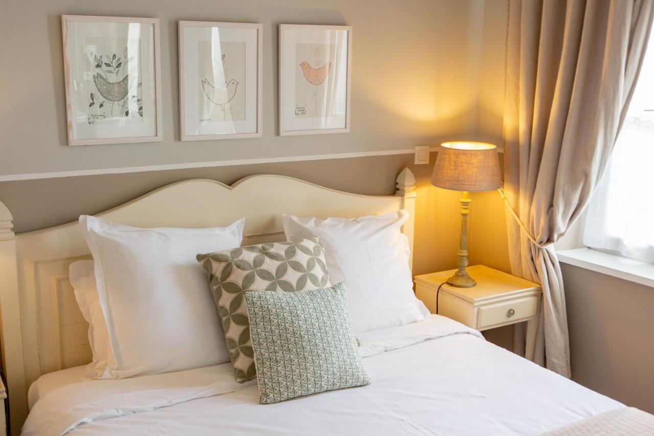 Hotel Traiteur Les Ormes, The Originals Relais 3*